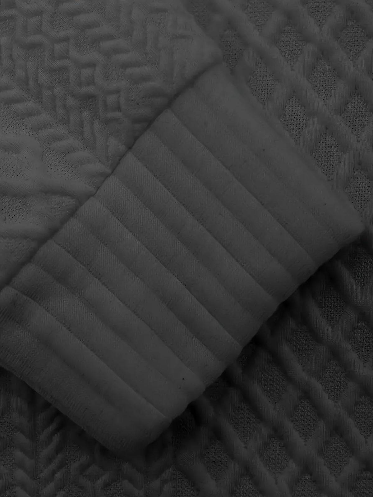 Ronan | Stand Collar Button Henley Sweater – detail view