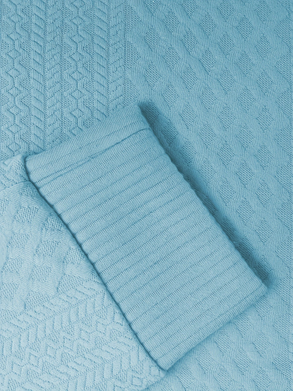 Ronan | Stand Collar Button Henley Sweater – detail view