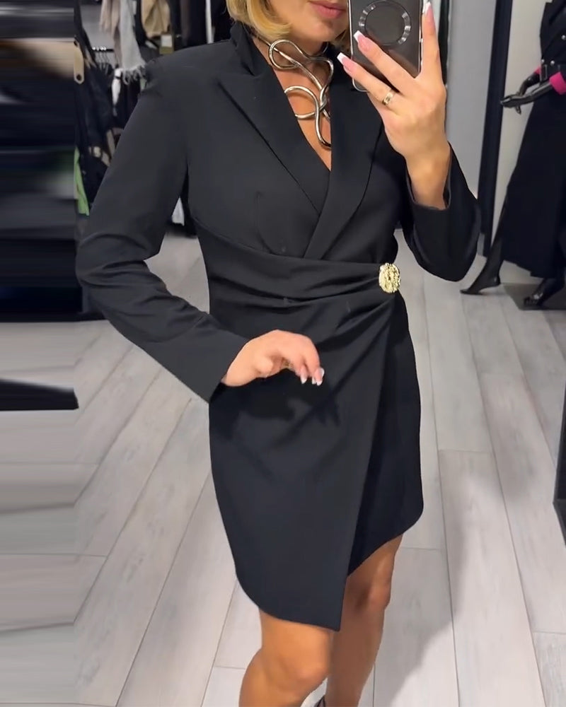 Selinavora Fitted Suit Collar Dress – detail view