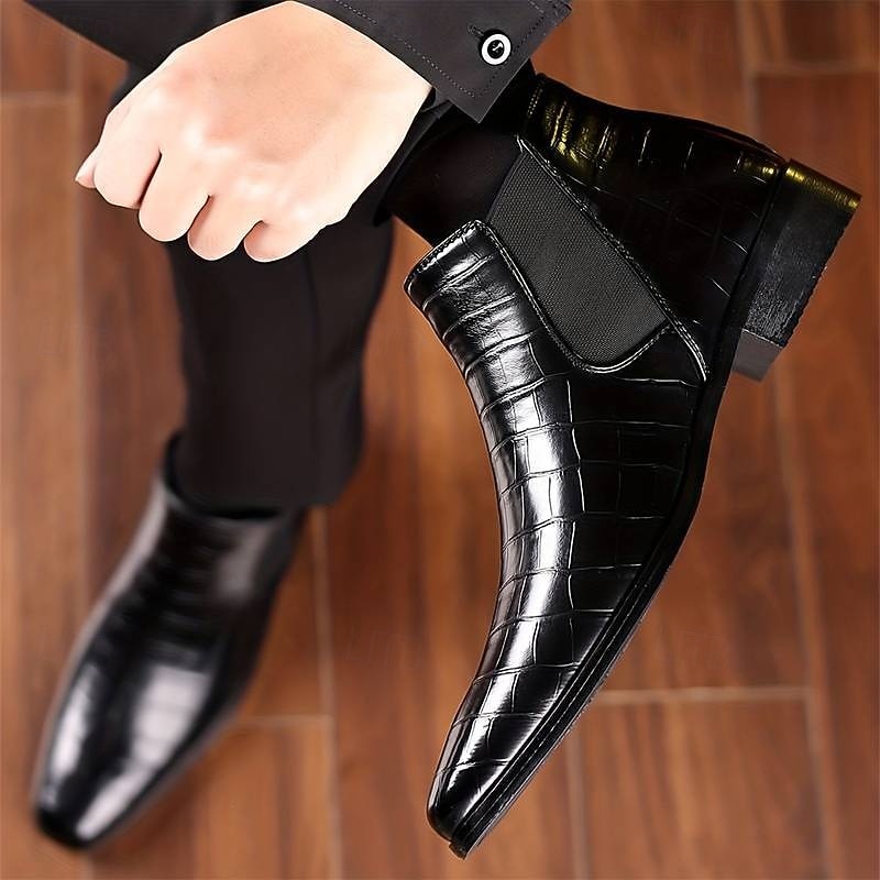 Stirling | Refined Slip-On Chelsea Boots – detail view