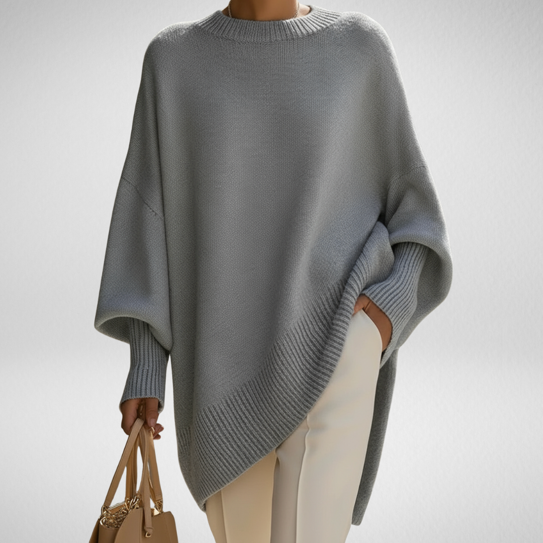 Suzie Oversized Pullover – front view