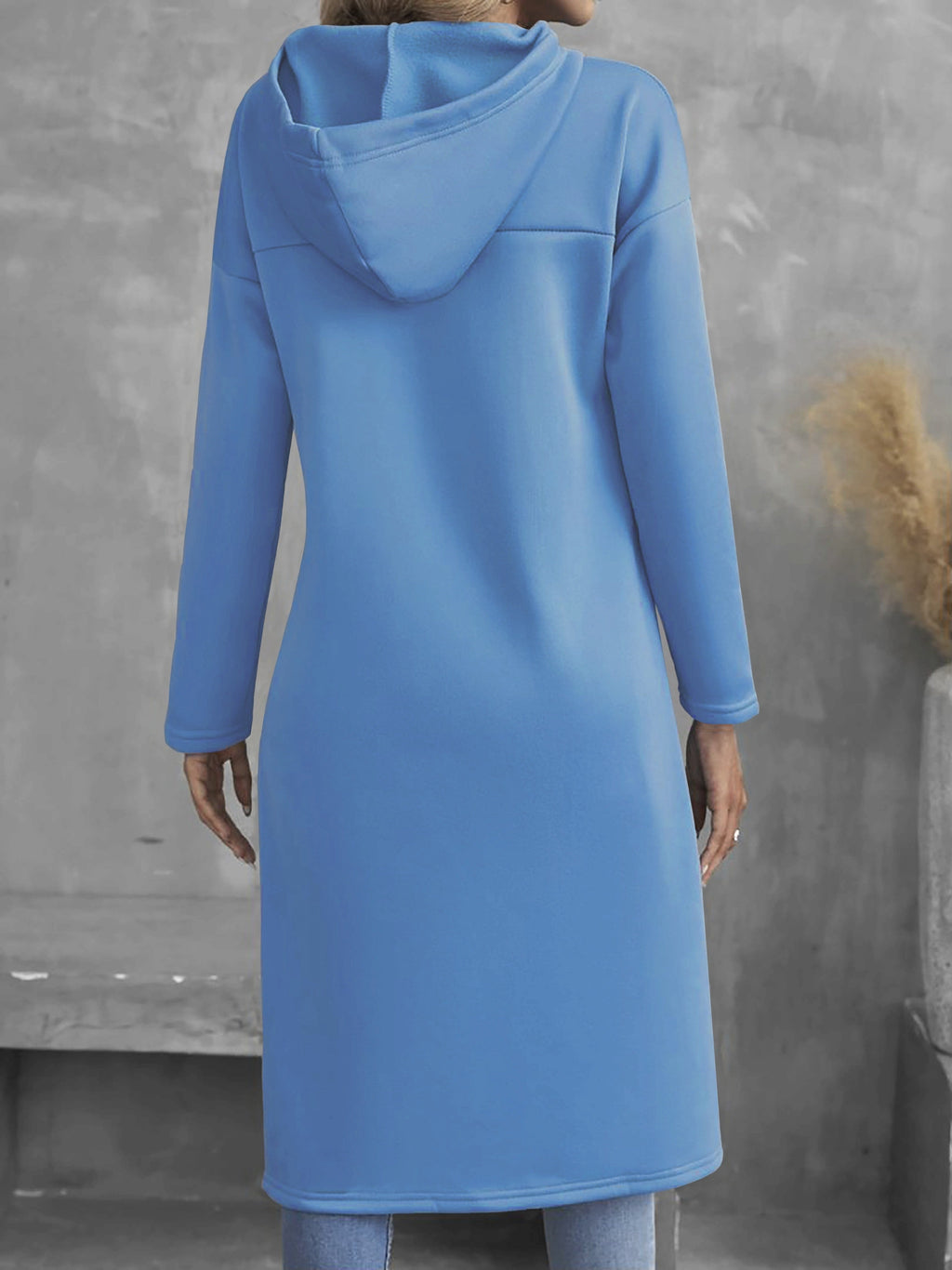 Tabitha Dipped-Hem Longline Hoodie – close-up