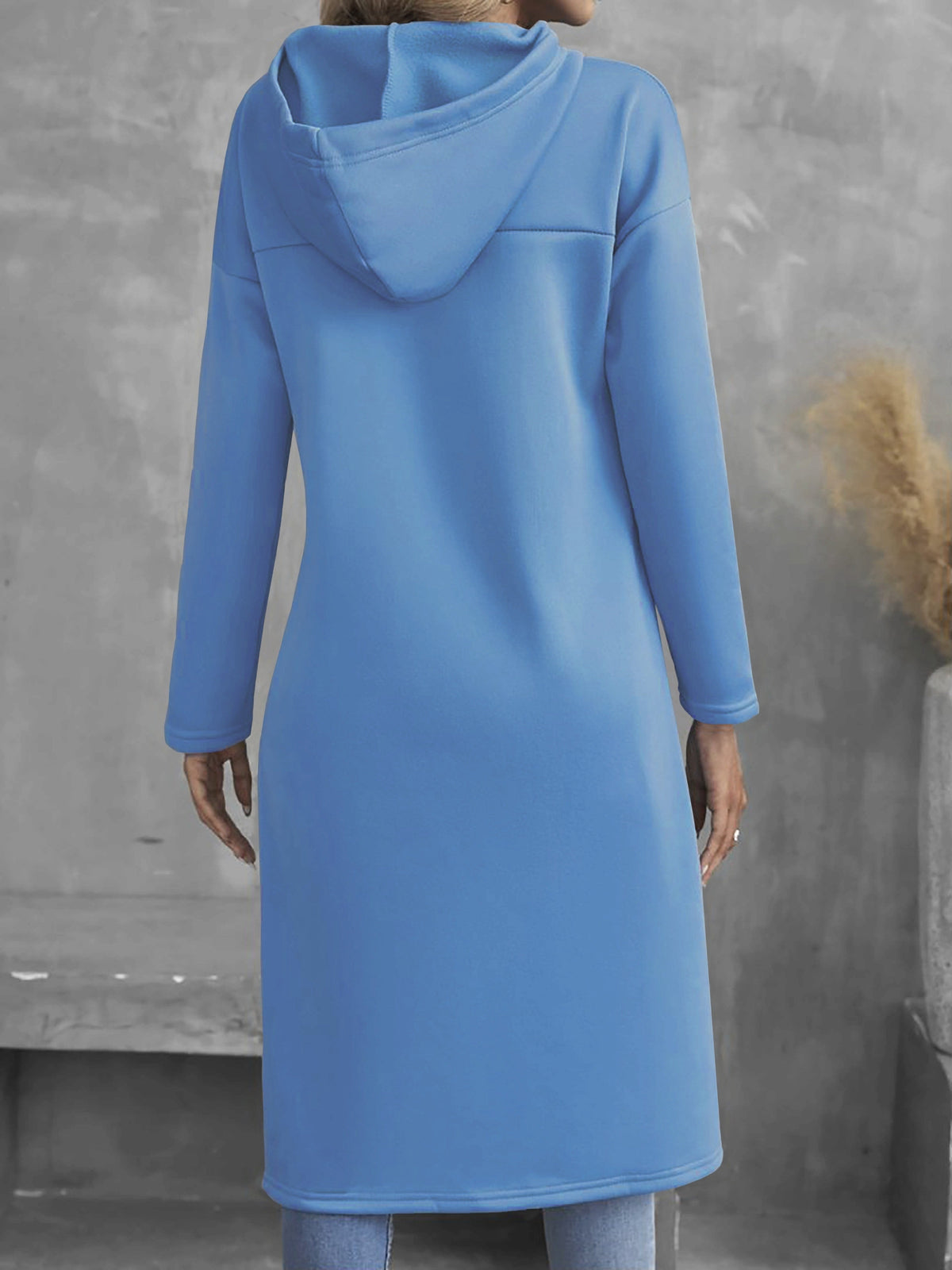 Tabitha Dipped-Hem Longline Hoodie – close-up