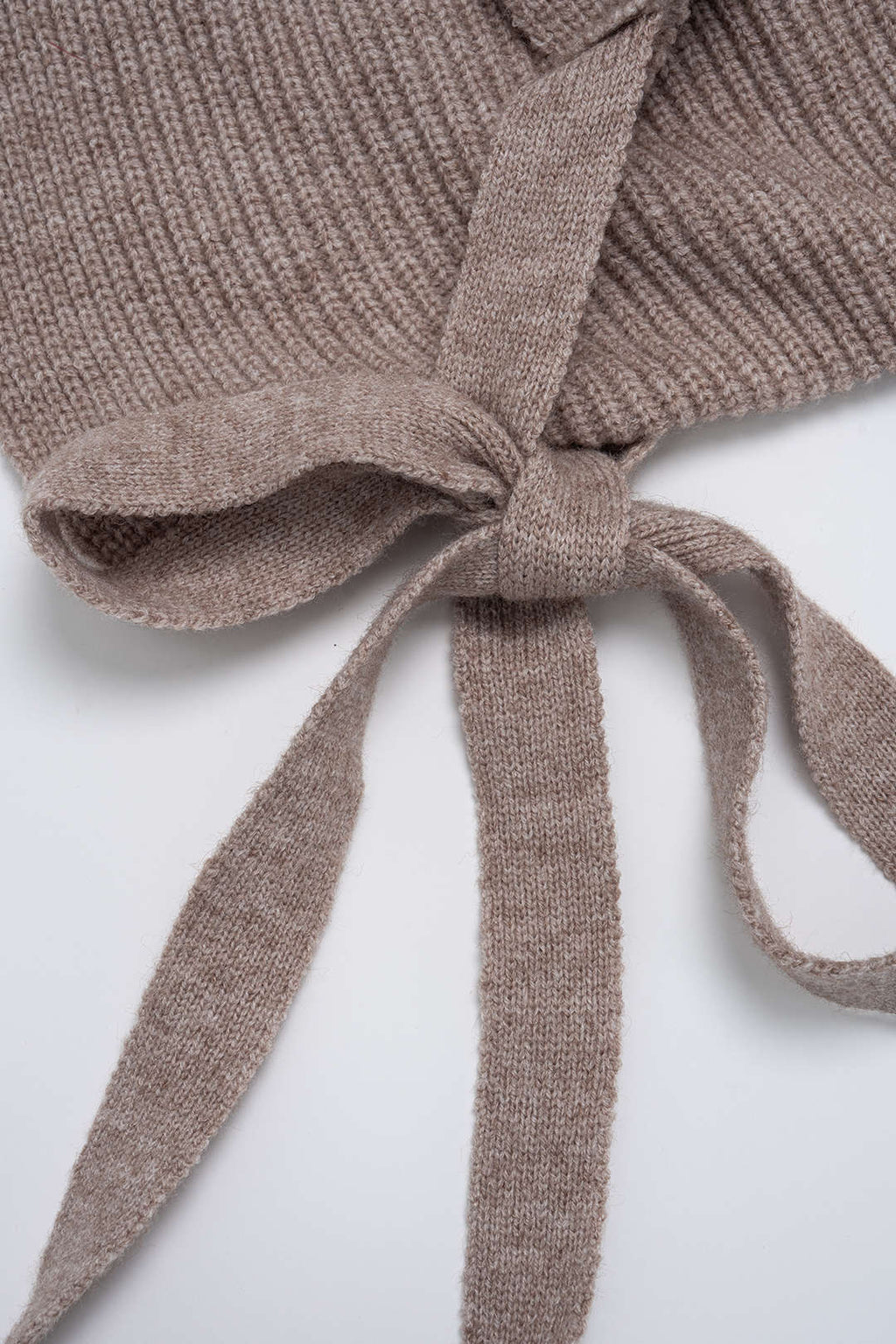 Tina Hooded Wrap Cardigan with Tie Waist by Vera Noir – detail view