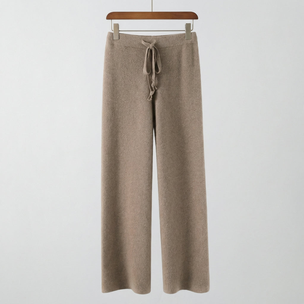 Verenice Light Knit Pants – side view