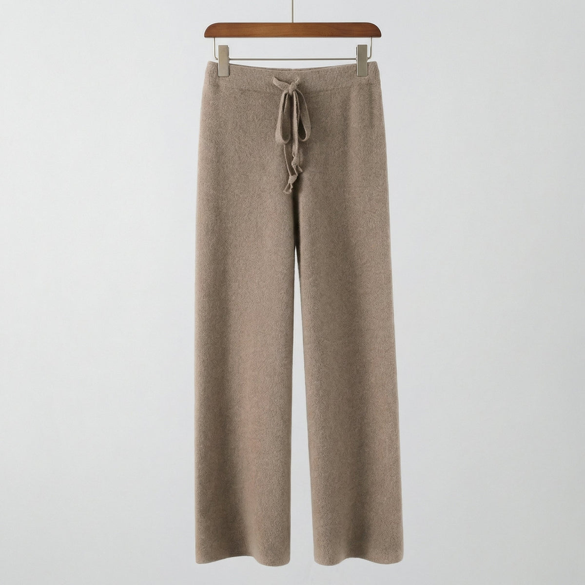 Verenice Light Knit Pants – side view